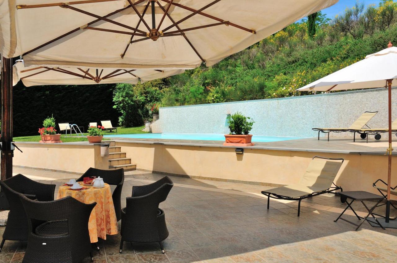 Hotel La Colonna Siena Esterno foto